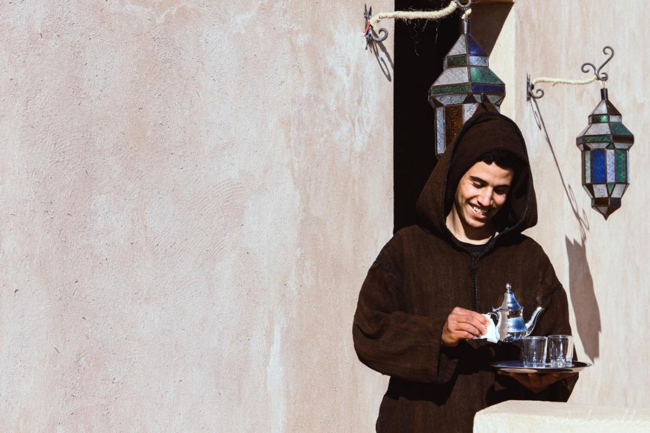 Riad Caravasar メルズーガ エクステリア 写真