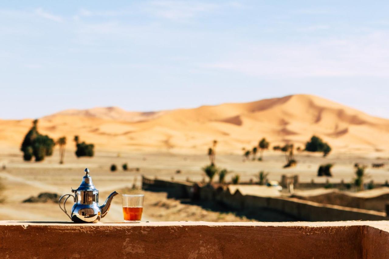 Riad Caravasar メルズーガ エクステリア 写真
